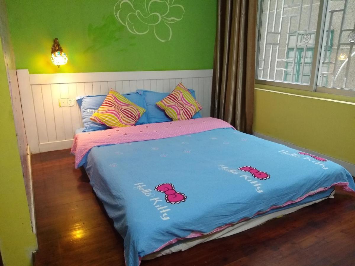 Yangshuo How Flowers Hostel מראה חיצוני תמונה