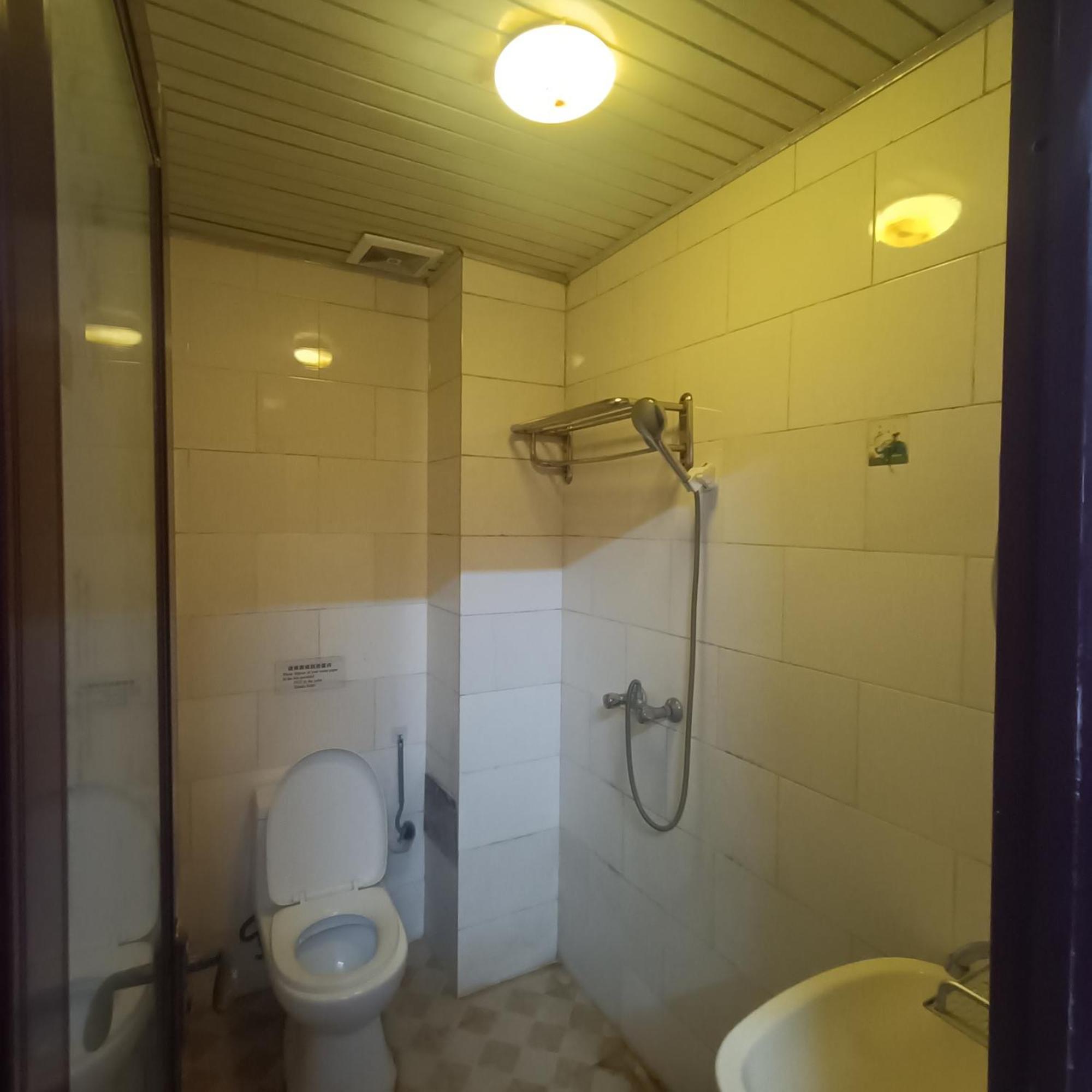 Yangshuo How Flowers Hostel מראה חיצוני תמונה