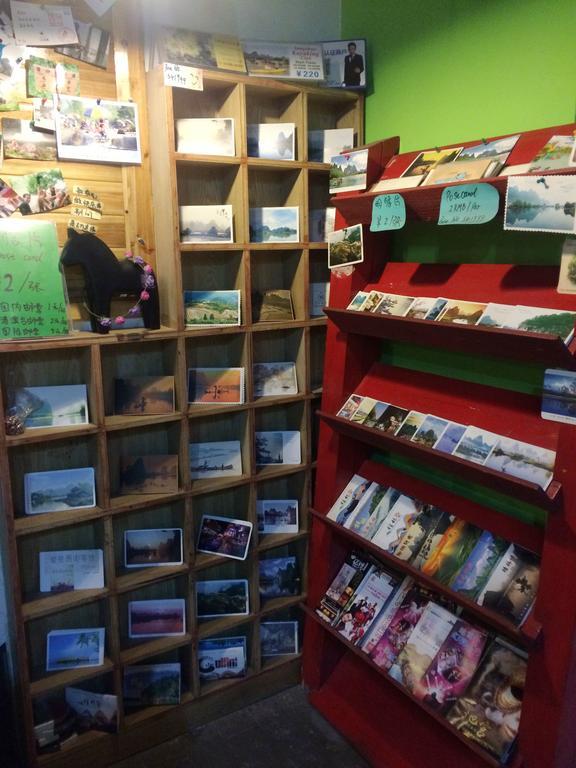 Yangshuo How Flowers Hostel מראה חיצוני תמונה
