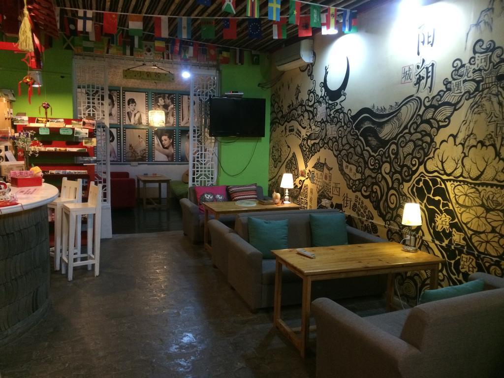 Yangshuo How Flowers Hostel מראה חיצוני תמונה