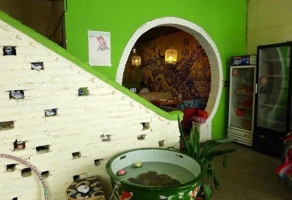 Yangshuo How Flowers Hostel מראה חיצוני תמונה